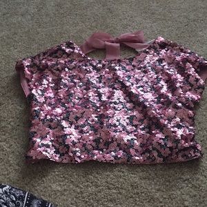 Glittery pink top with back slit